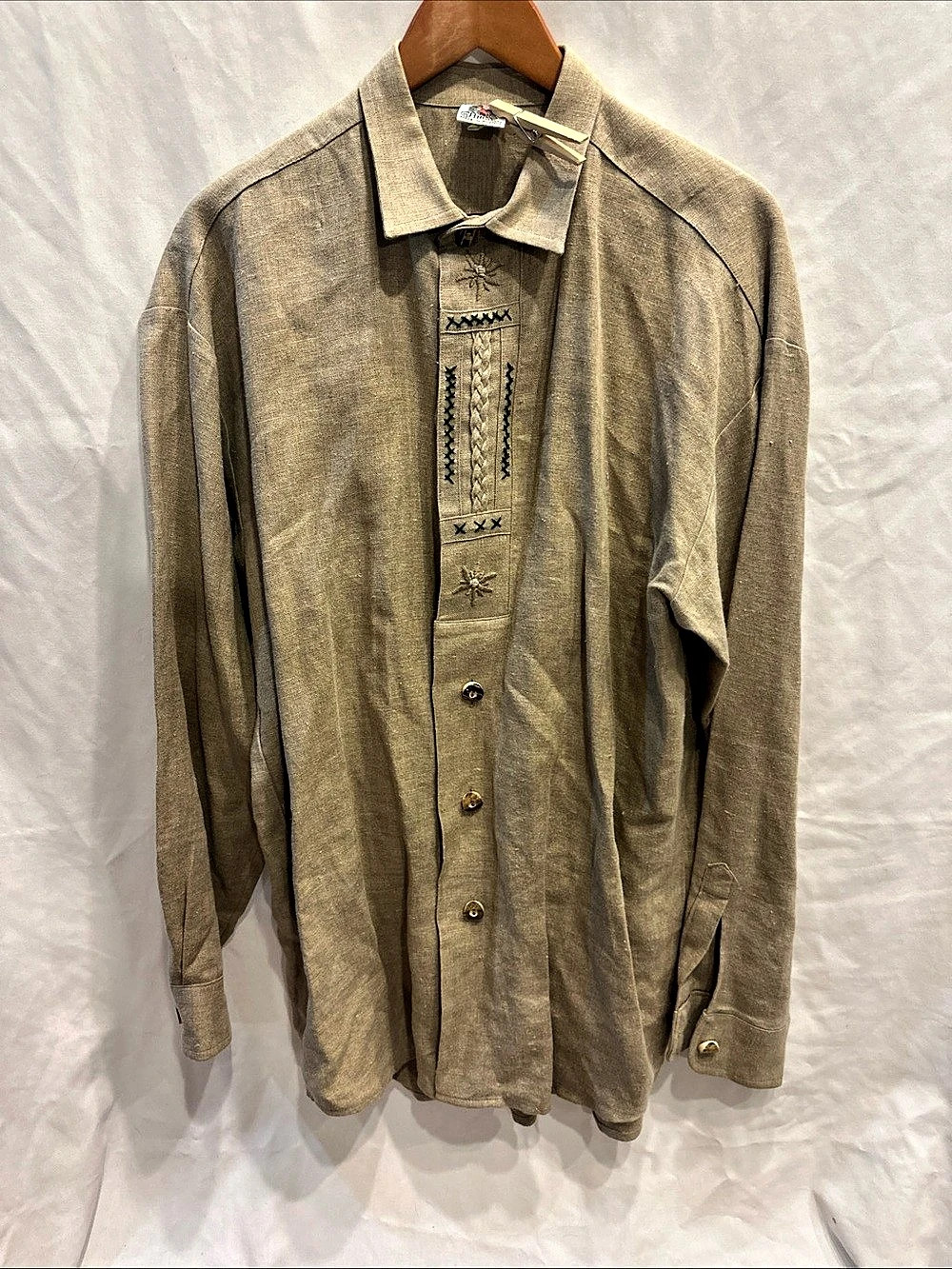 Aman Embroidered Linen Shirt in Beige Large